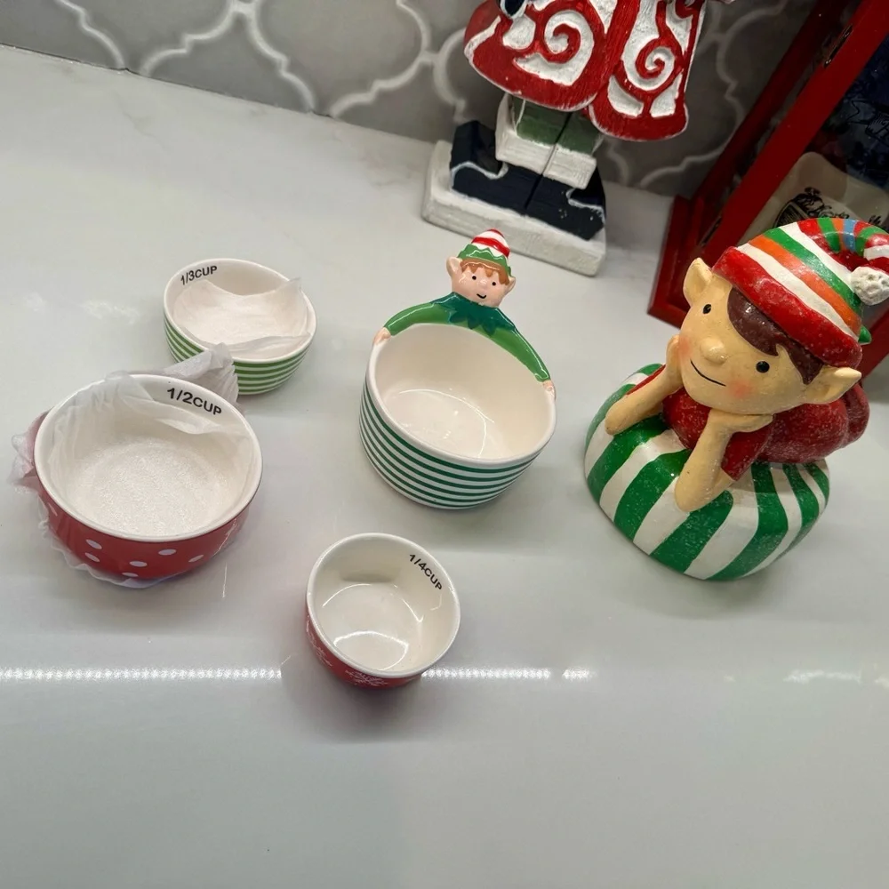 Cracker Barrel Elf decor